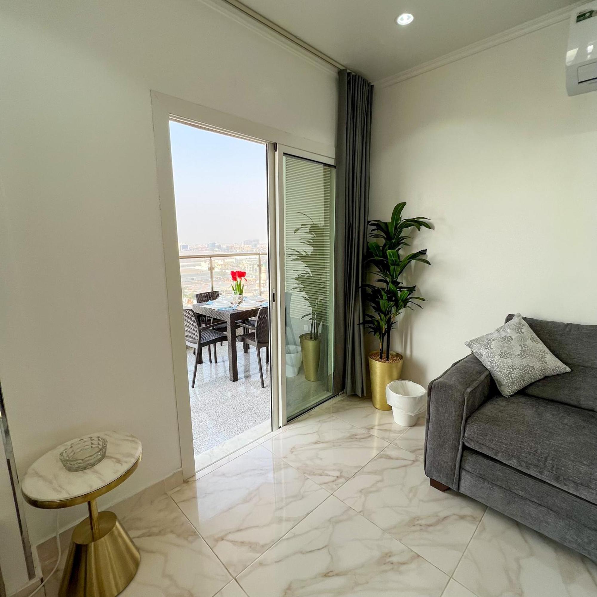 Ferienwohnung Almasarat Tower Sea View Dschidda Exterior foto