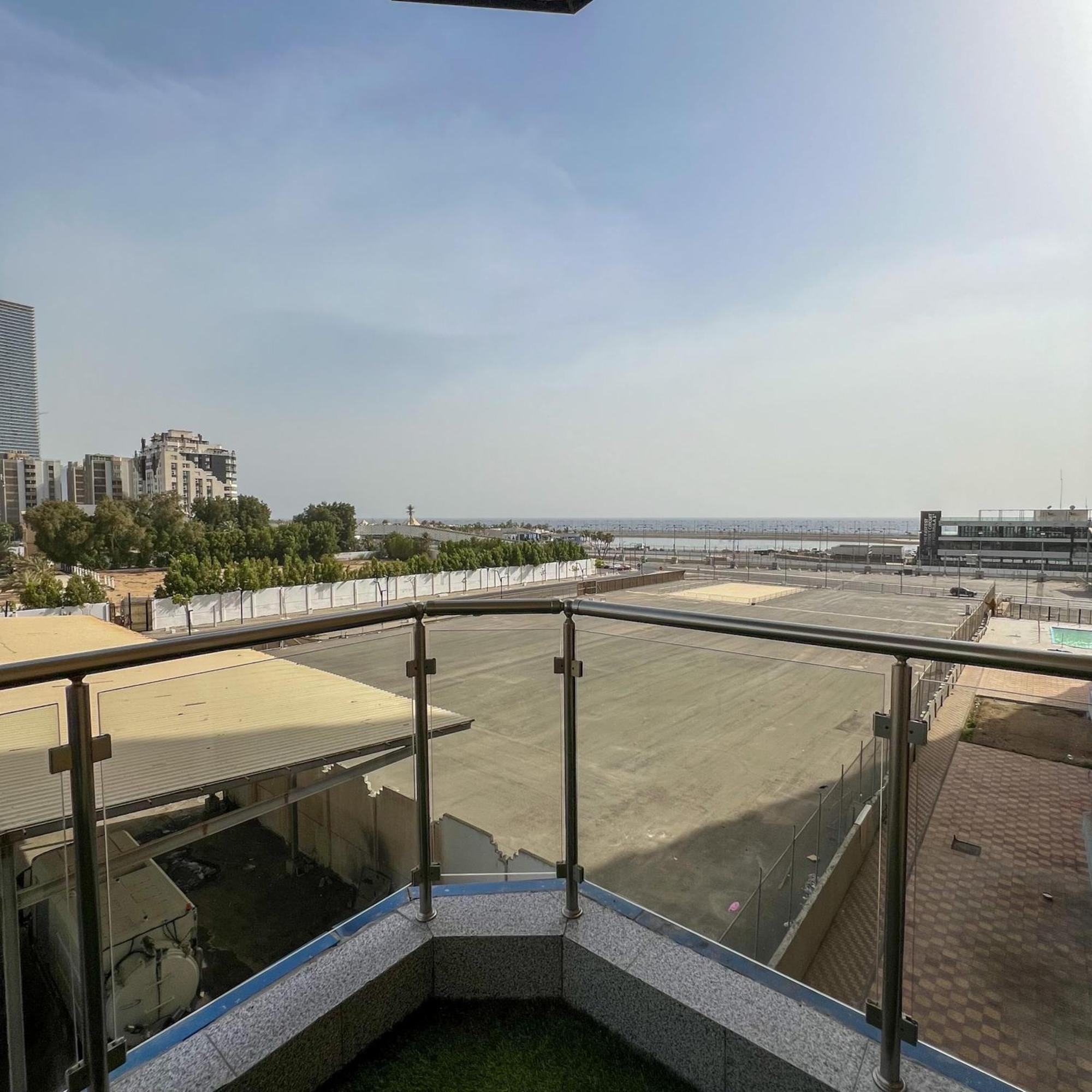 Ferienwohnung Almasarat Tower Sea View Dschidda Exterior foto